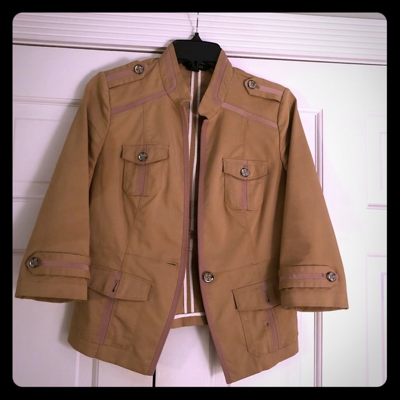 Beige WHBM spring blazer - Picture 1 of 5